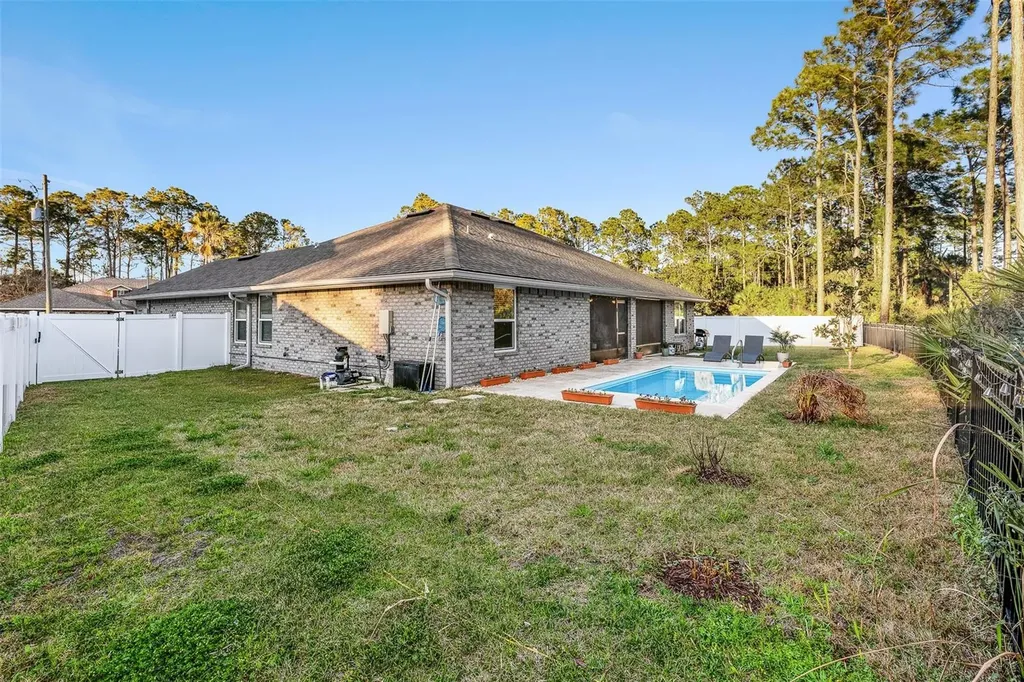 36 Slumber Path Palm Coast FL 32164