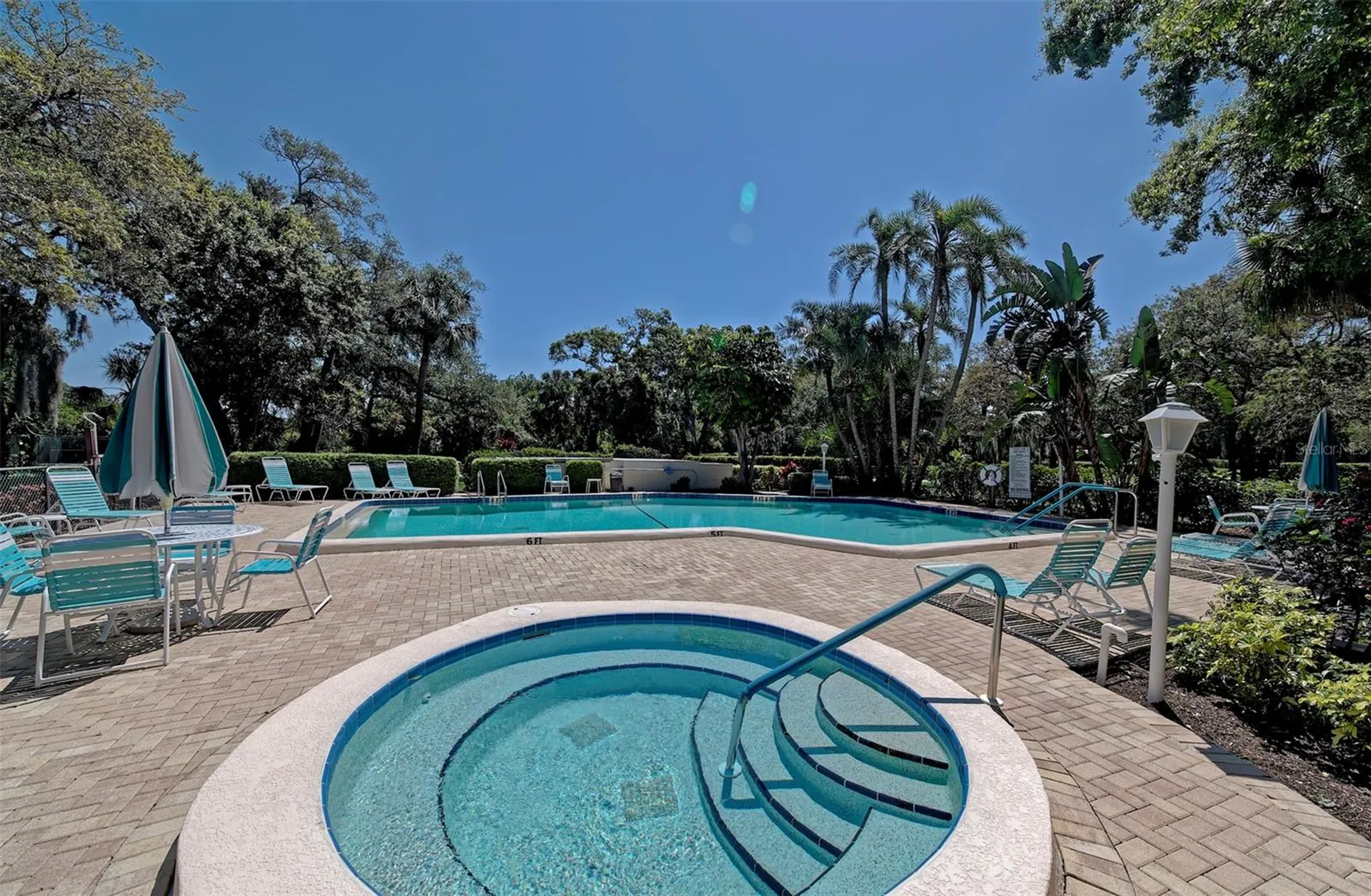 577 Lakeside Drive Bradenton FL 34210