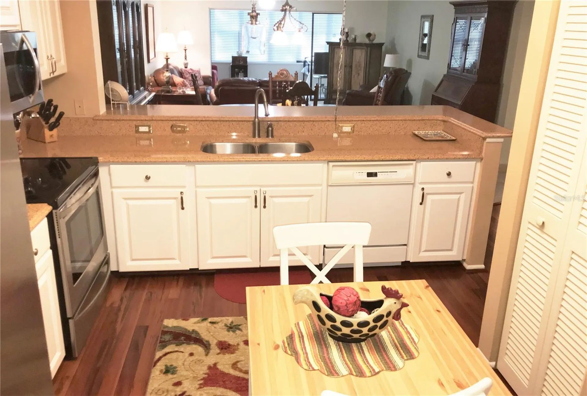 577 Lakeside Drive Bradenton FL 34210