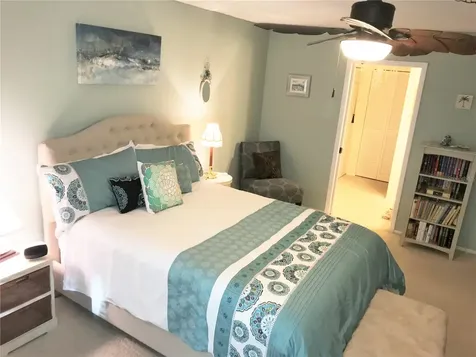 577 Lakeside Drive Bradenton FL 34210