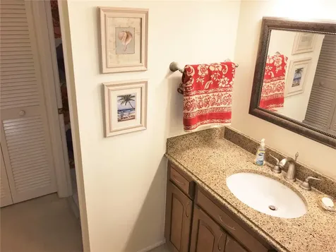 577 Lakeside Drive Bradenton FL 34210