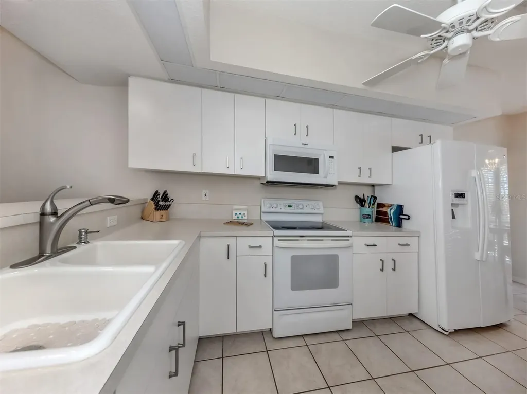 406 Laurel Lake Drive Venice FL 34292