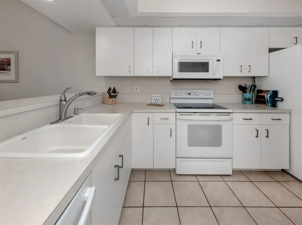 406 Laurel Lake Drive Venice FL 34292