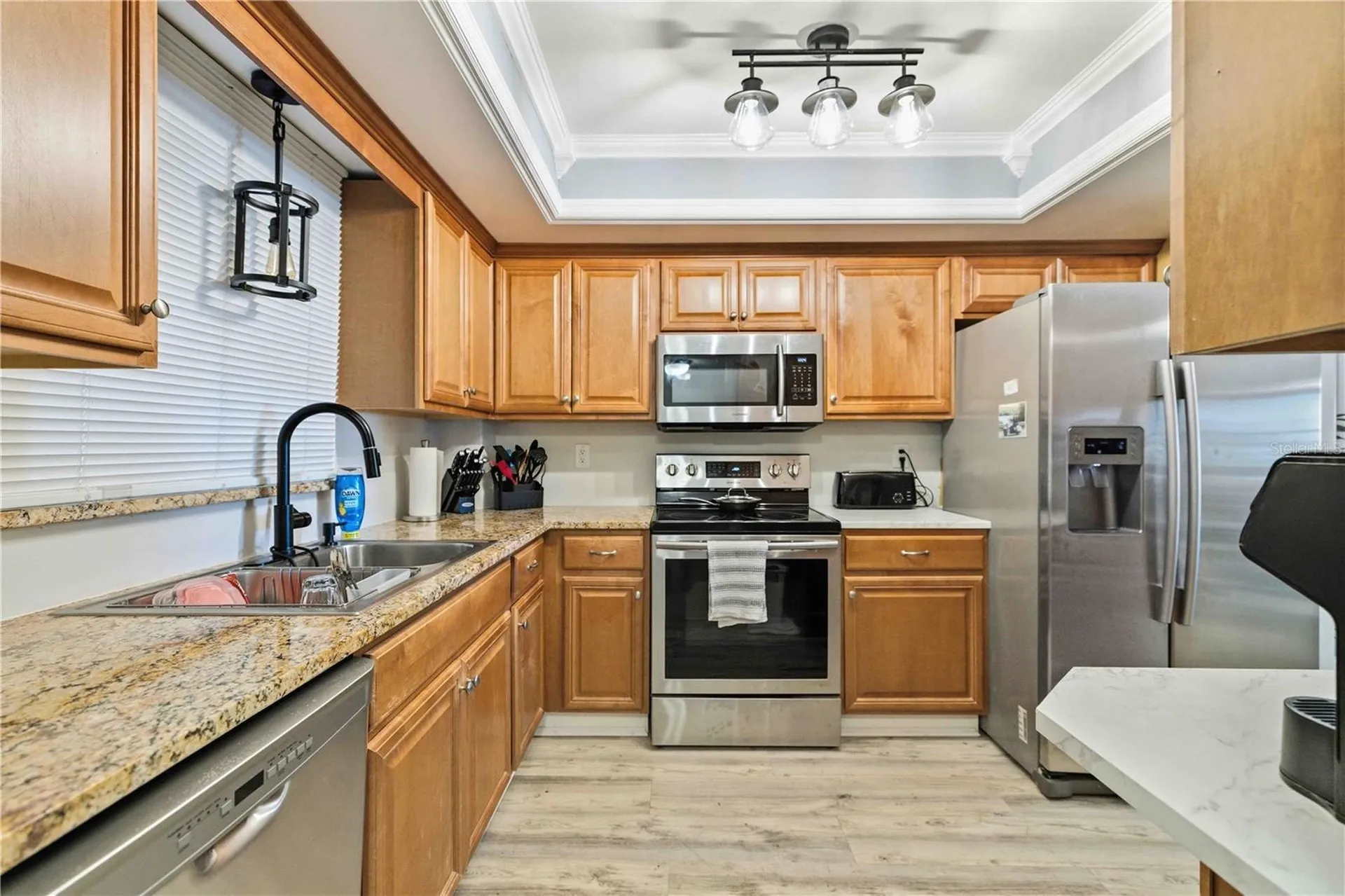 3983 Lake Bayshore Drive Bradenton FL 34205