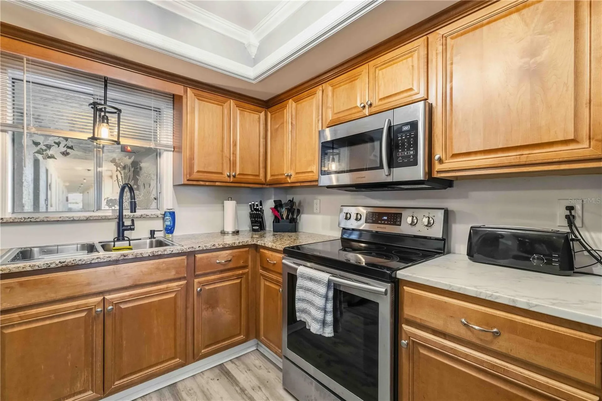 3983 Lake Bayshore Drive Bradenton FL 34205