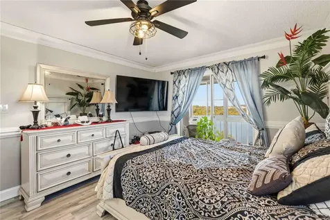 3983 Lake Bayshore Drive Bradenton FL 34205