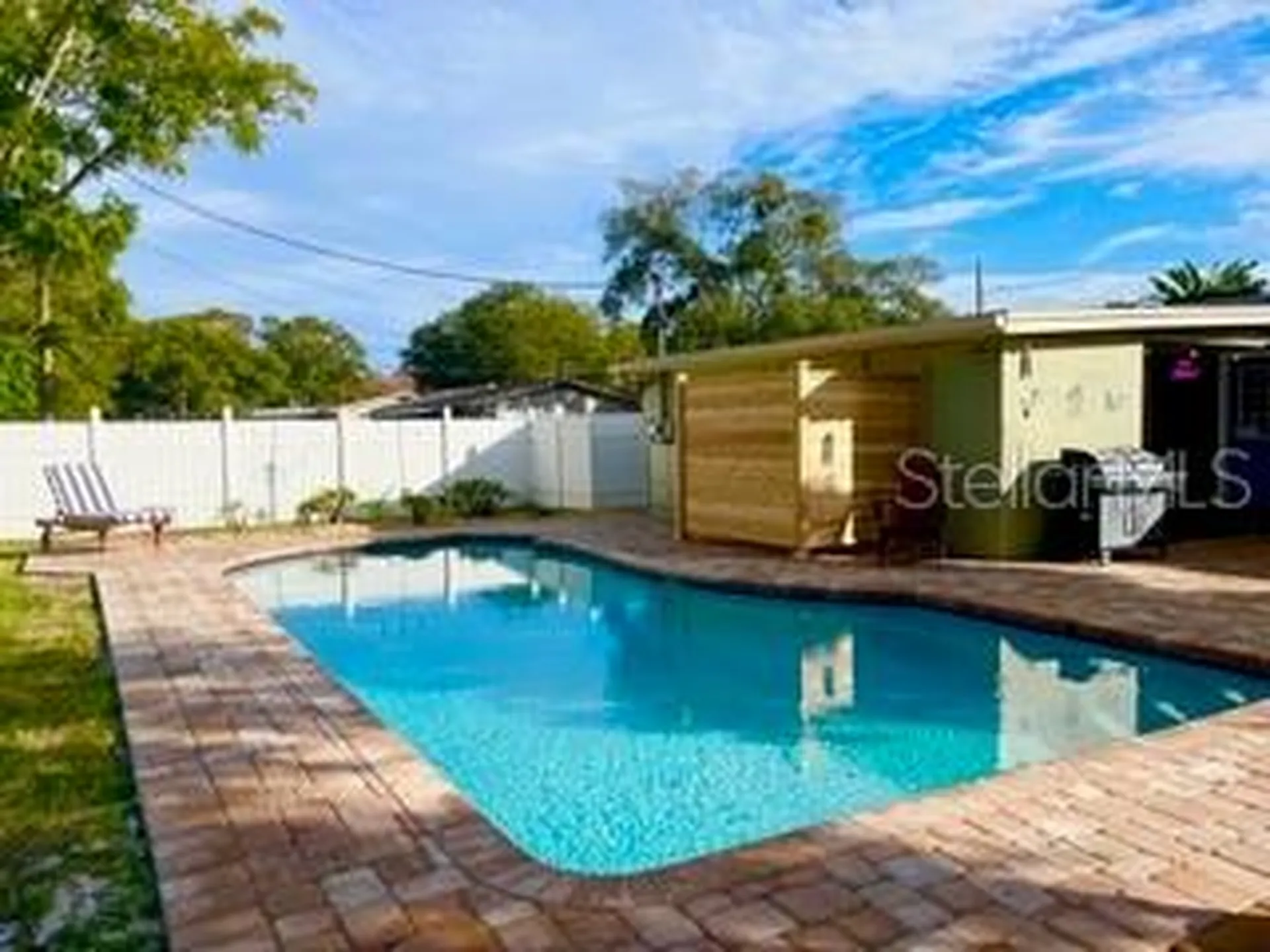 604 7th Avenue SW Largo FL 33770