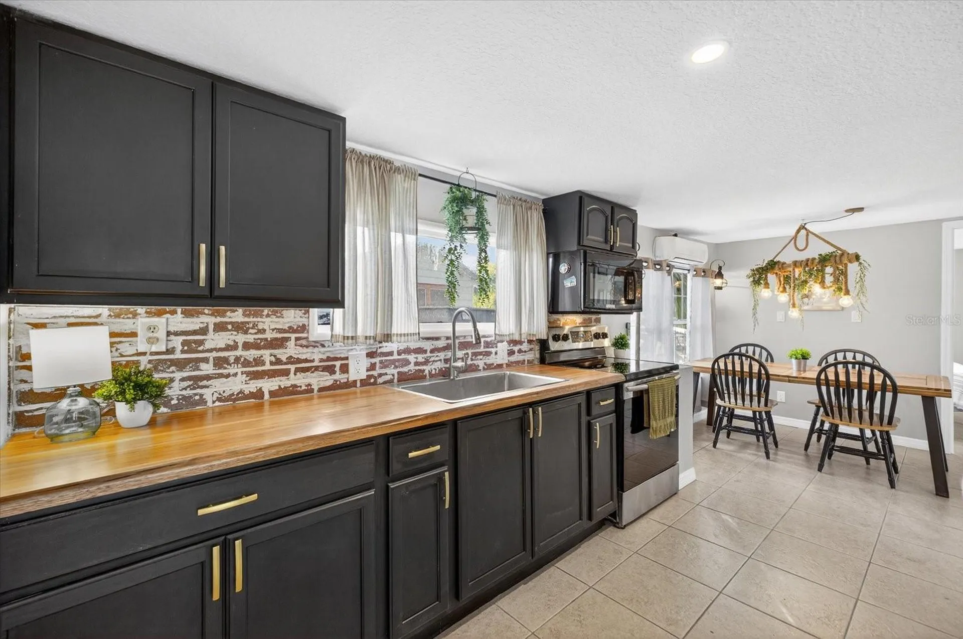 7286 Aberdeen Court Weeki Wachee FL 34607
