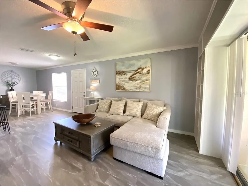 6306 7th Avenue W Bradenton FL 34209