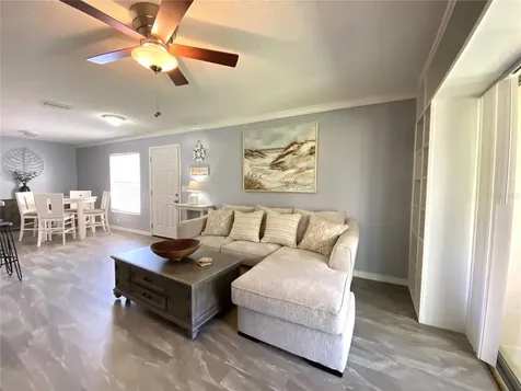 6306 7th Avenue W Bradenton FL 34209