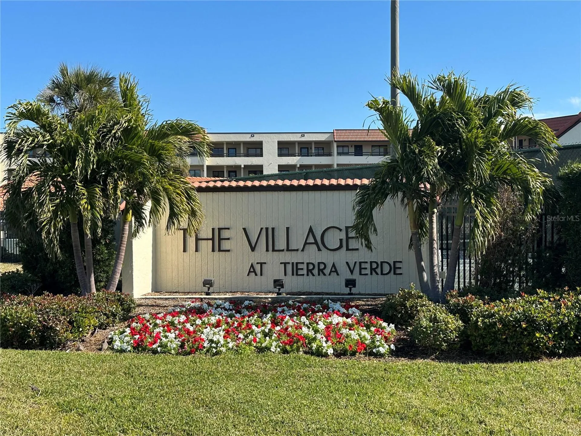 106 1st Street E St Petersburg FL 33715