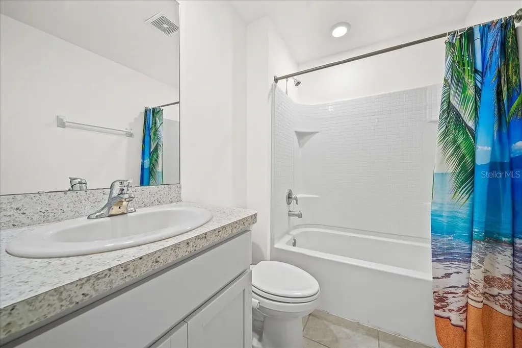 8471 Clearway Drive Wildwood FL 34785