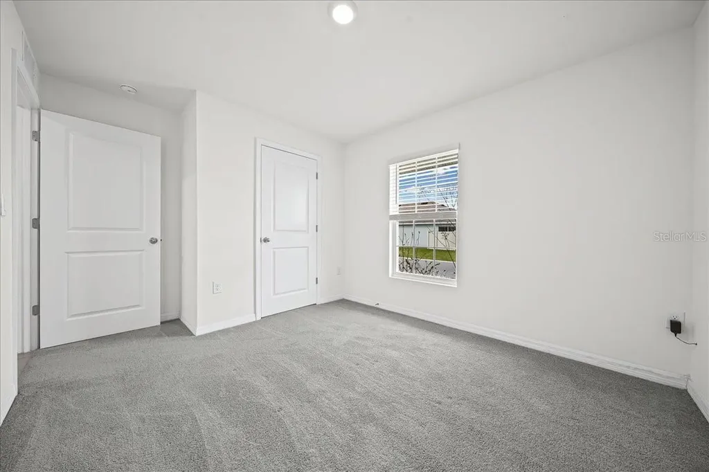 8471 Clearway Drive Wildwood FL 34785