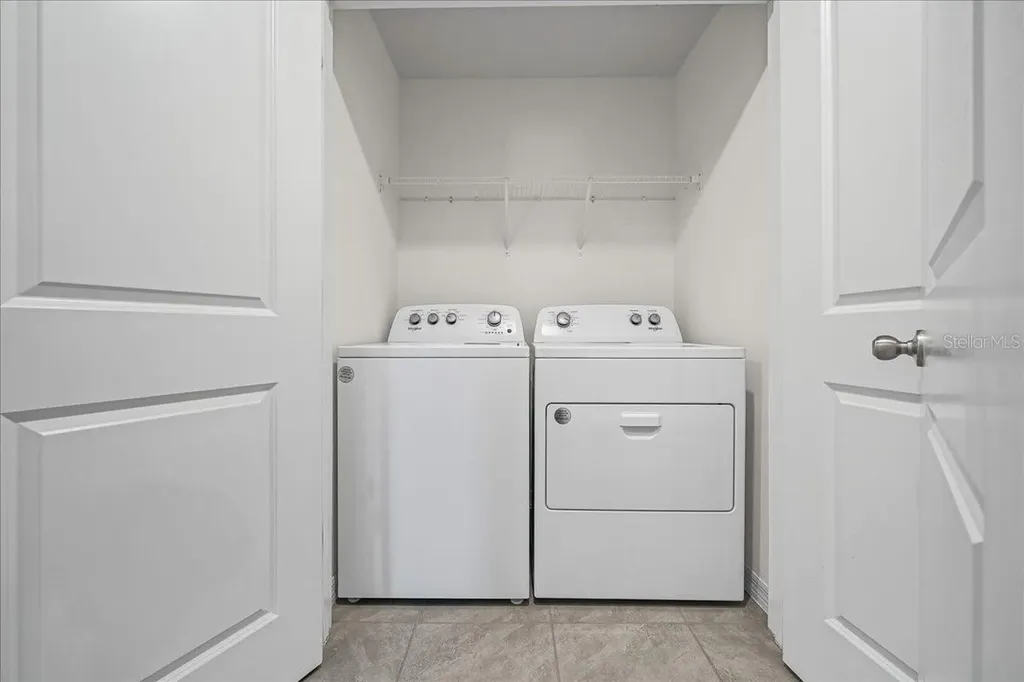 8471 Clearway Drive Wildwood FL 34785