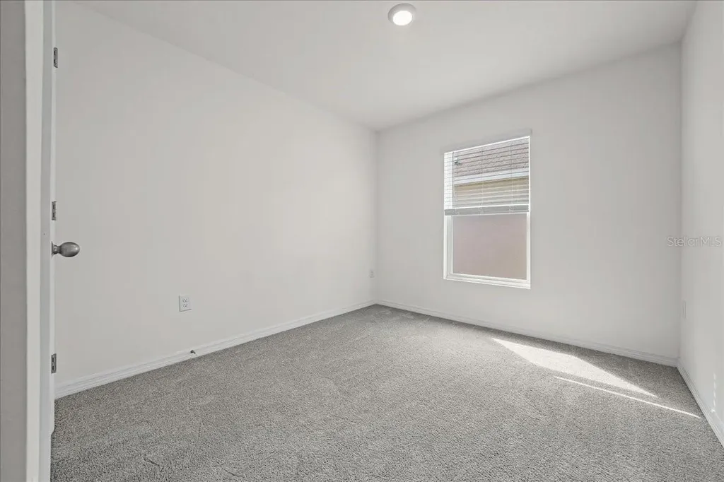 8471 Clearway Drive Wildwood FL 34785