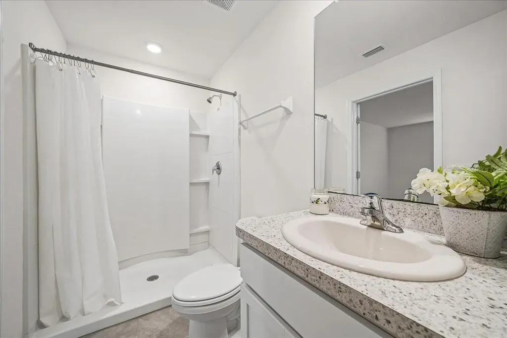 8471 Clearway Drive Wildwood FL 34785