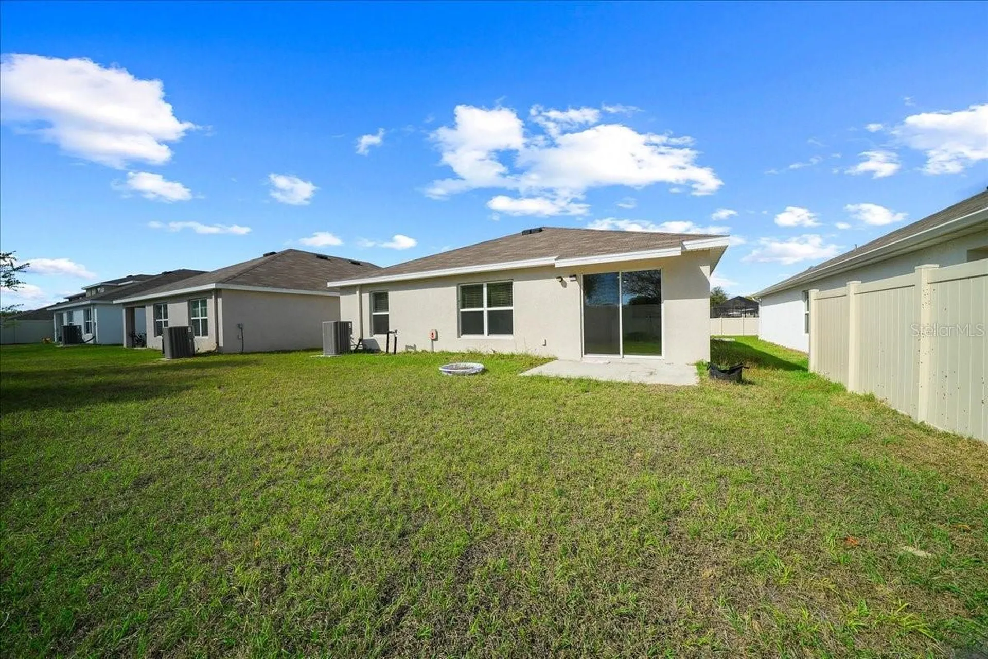 8471 Clearway Drive Wildwood FL 34785