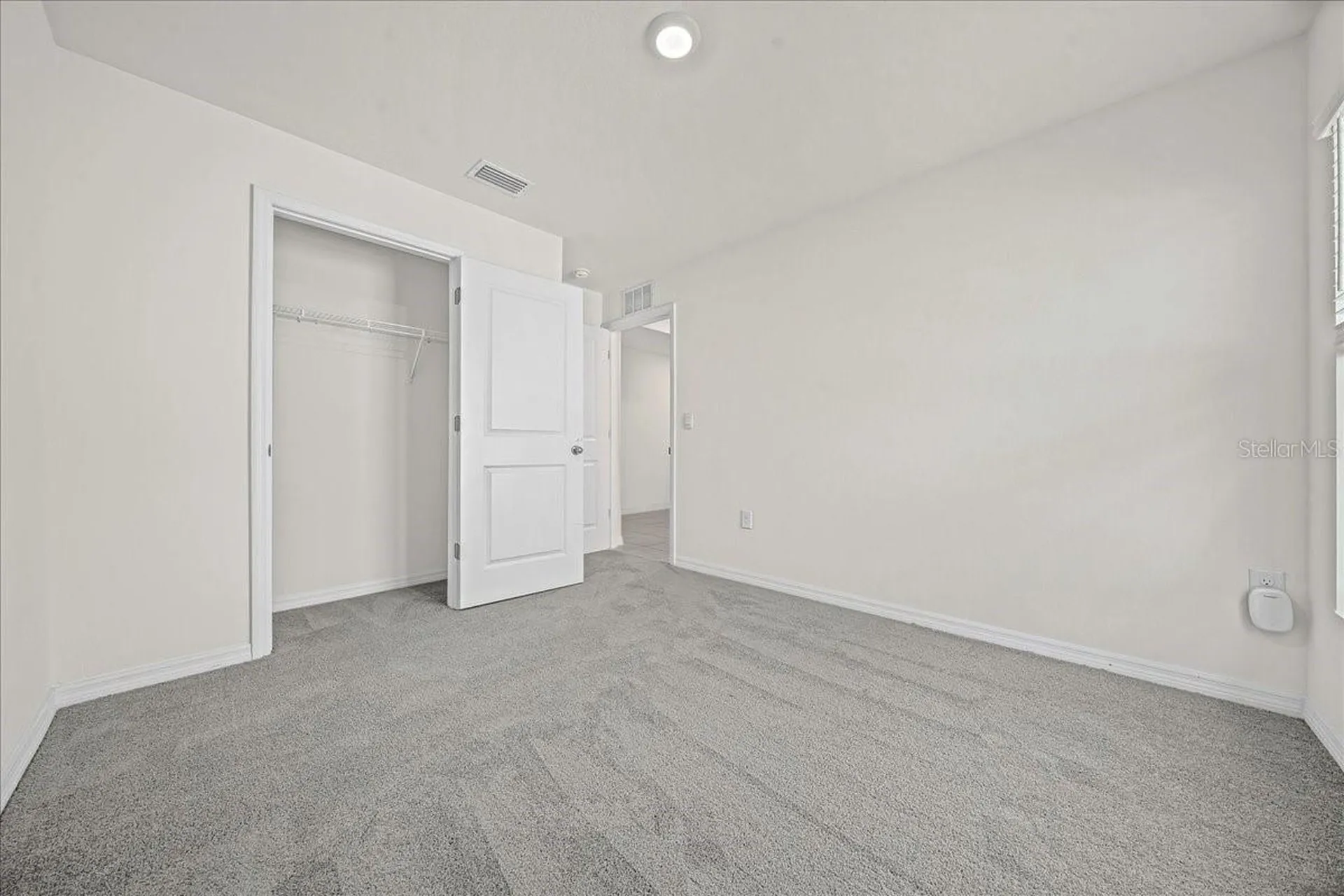 8471 Clearway Drive Wildwood FL 34785
