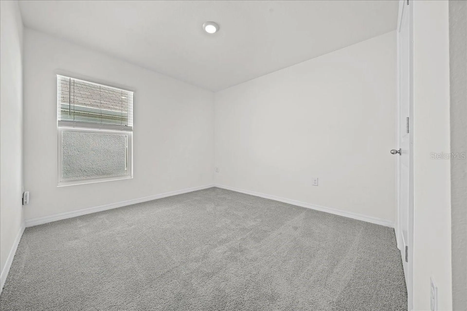 8471 Clearway Drive Wildwood FL 34785