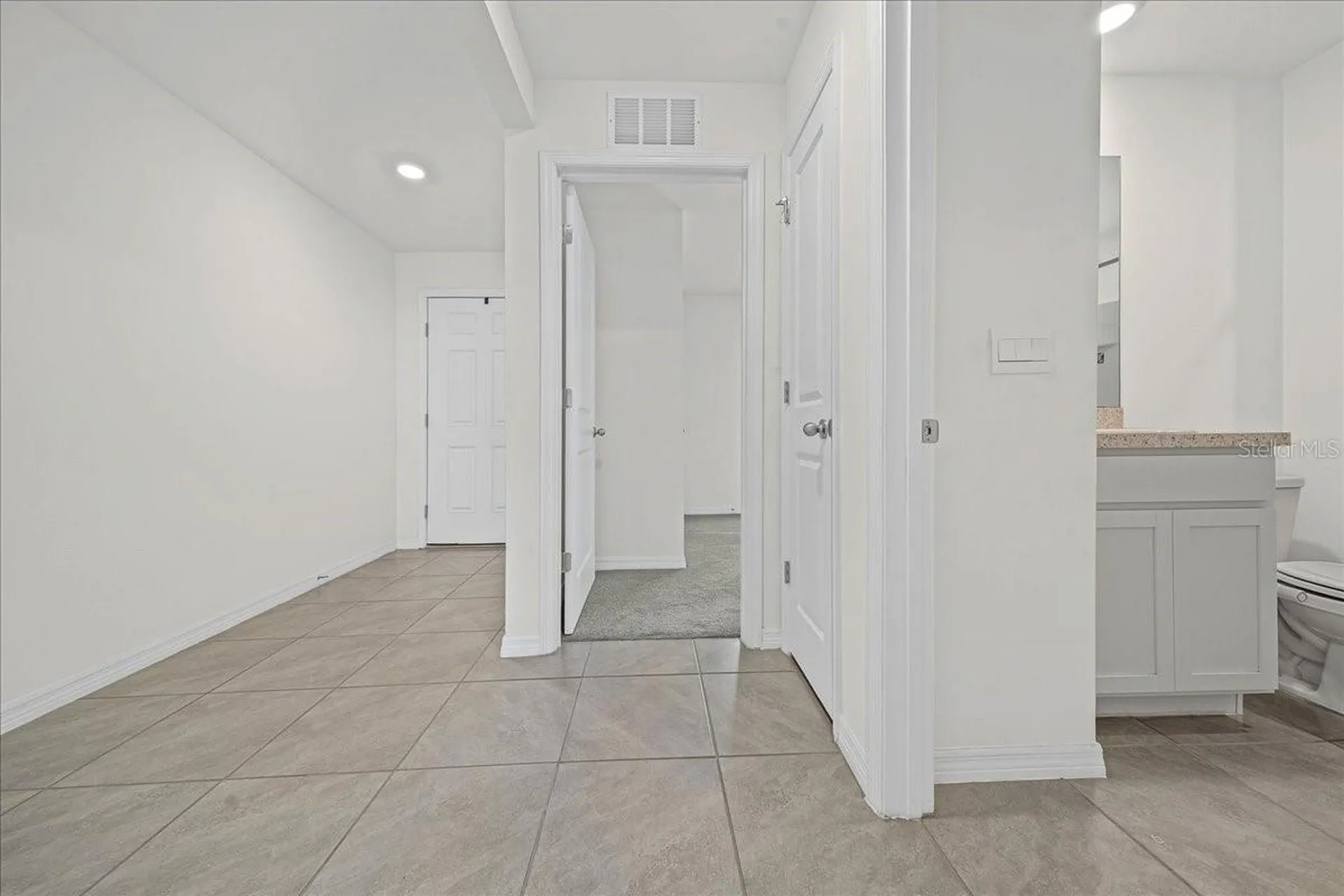 8471 Clearway Drive Wildwood FL 34785