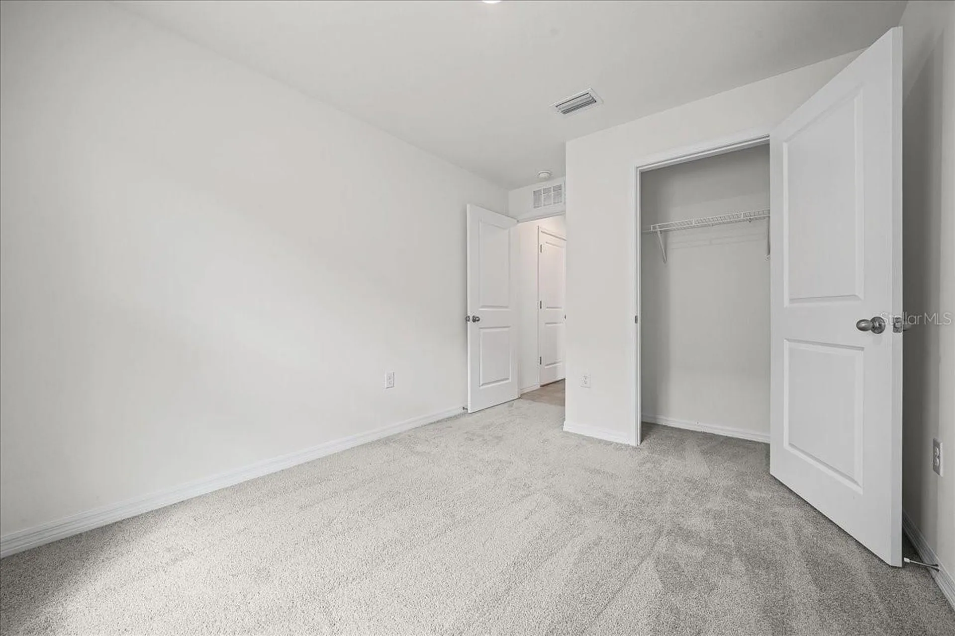 8471 Clearway Drive Wildwood FL 34785