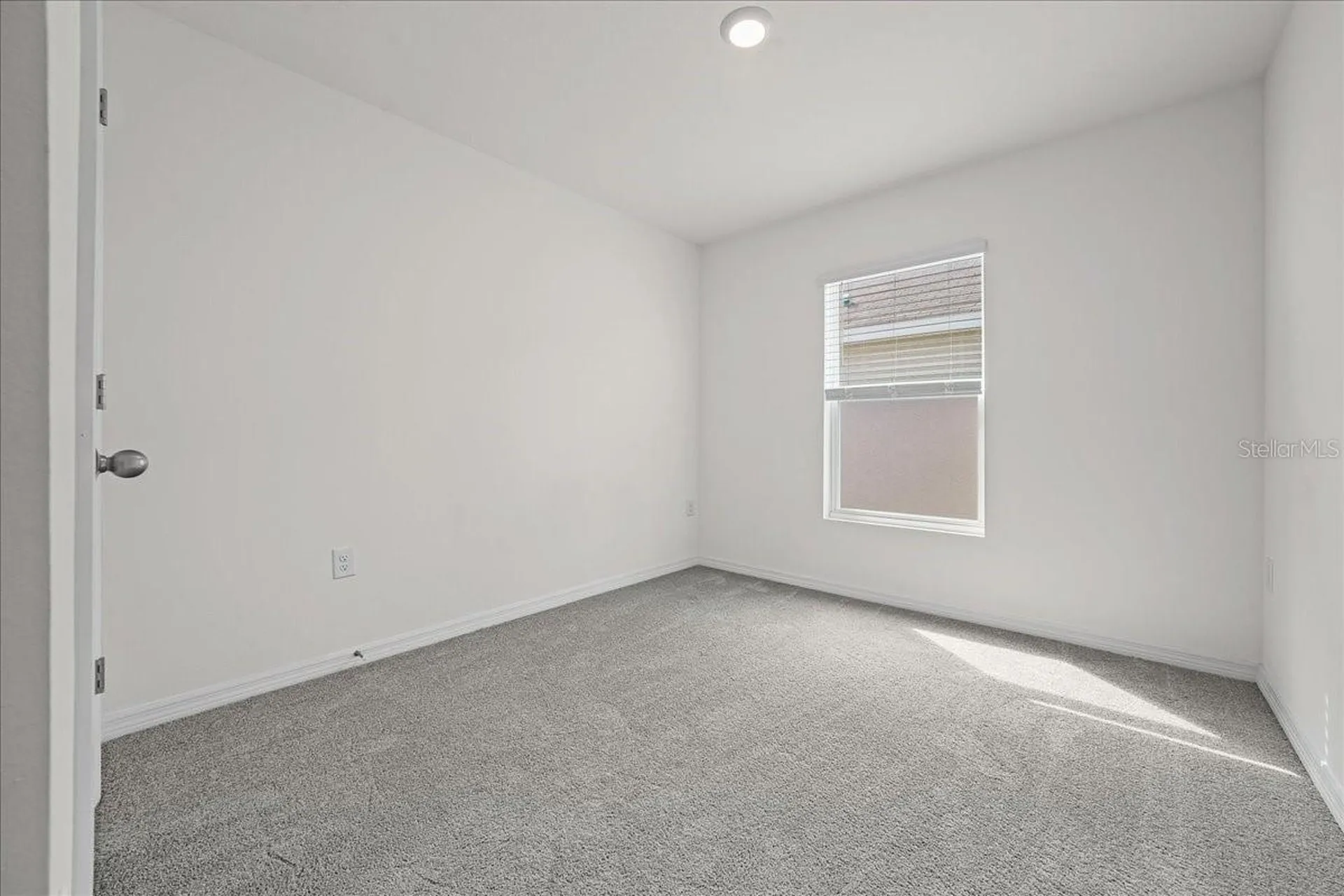8471 Clearway Drive Wildwood FL 34785