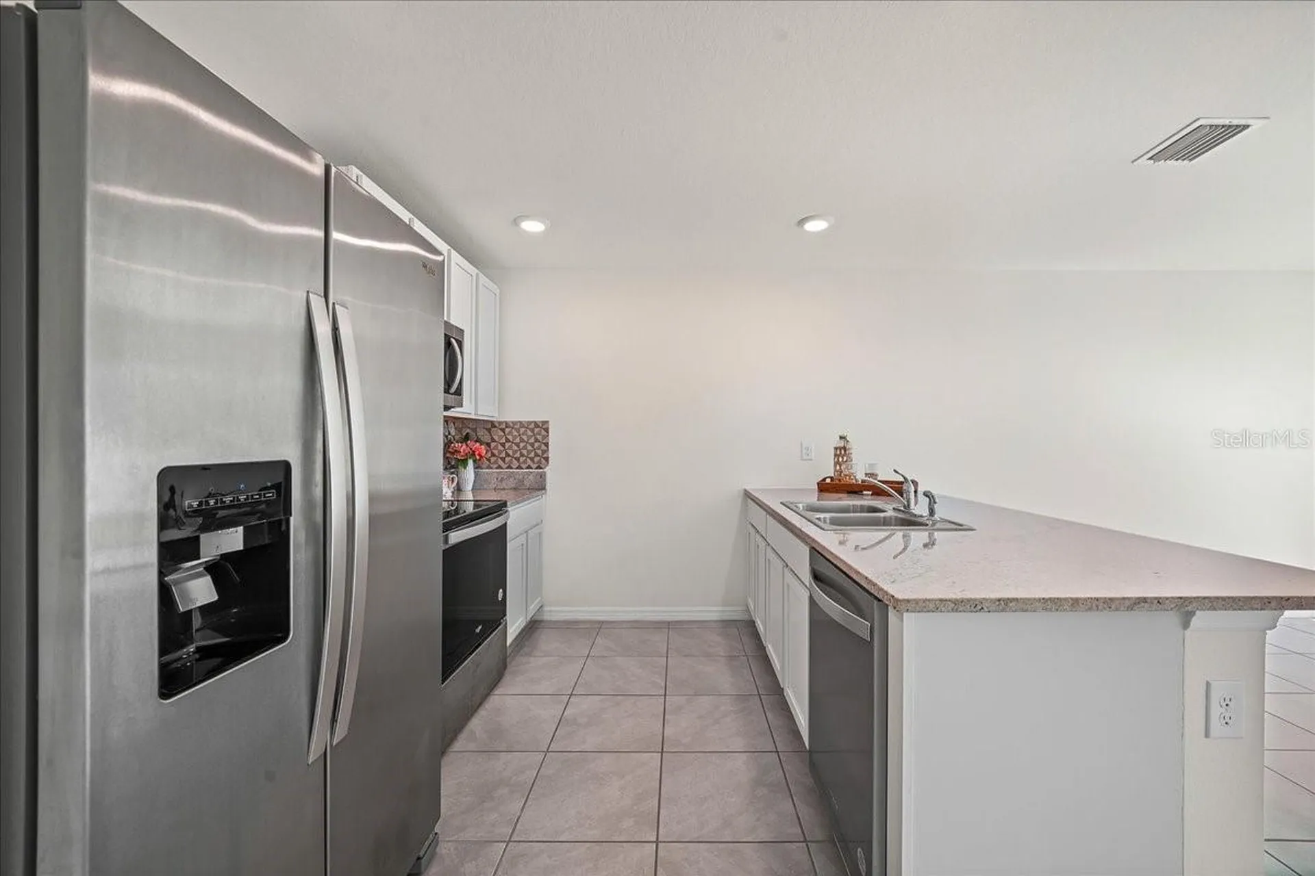 8471 Clearway Drive Wildwood FL 34785