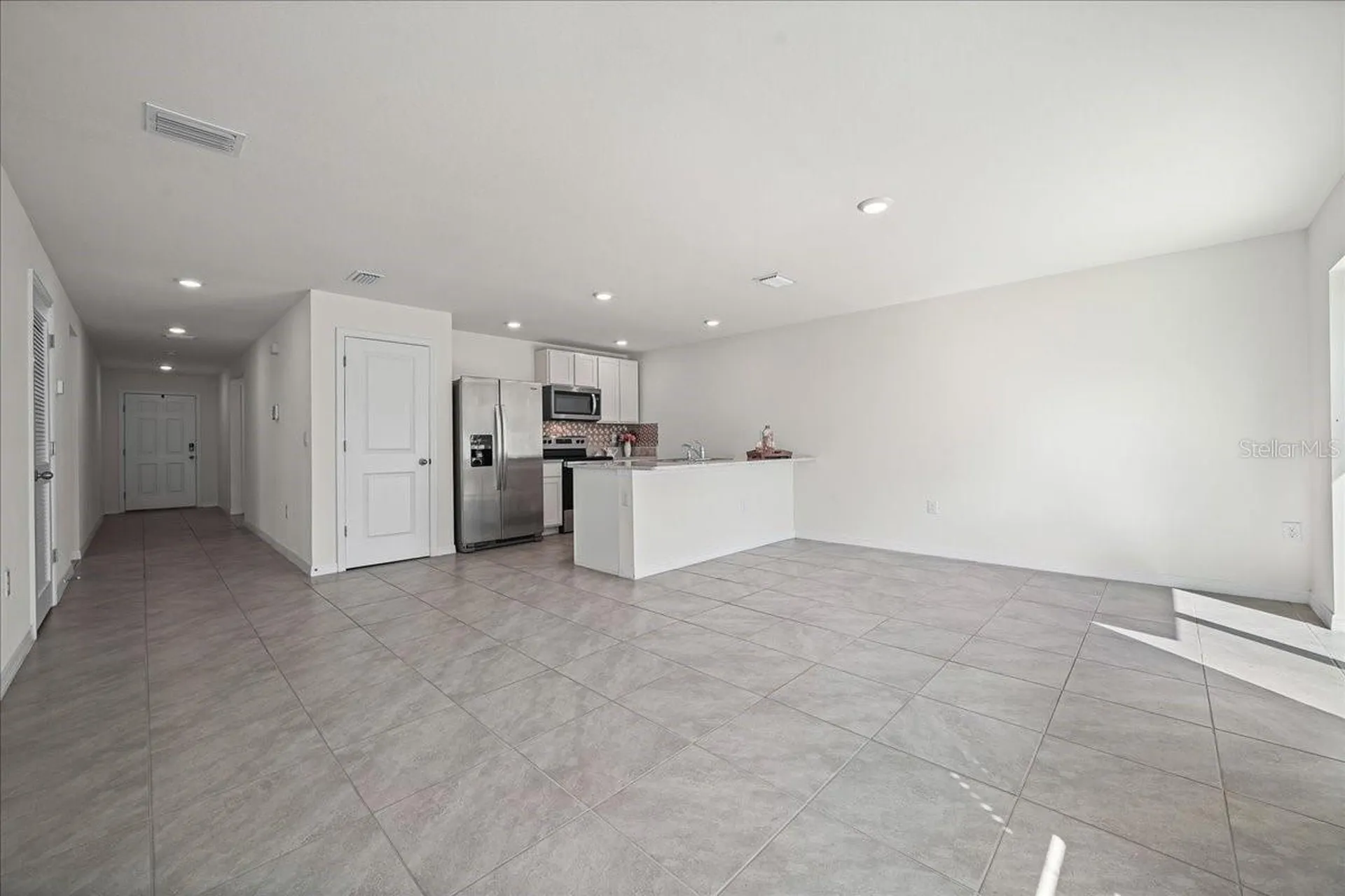 8471 Clearway Drive Wildwood FL 34785