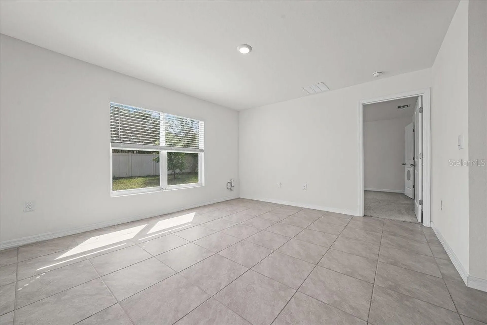 8471 Clearway Drive Wildwood FL 34785