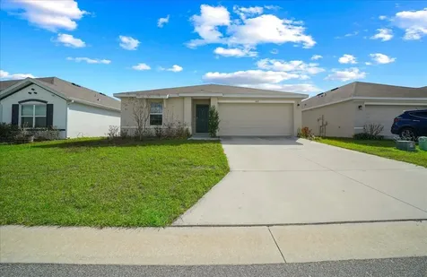 8471 Clearway Drive Wildwood FL 34785