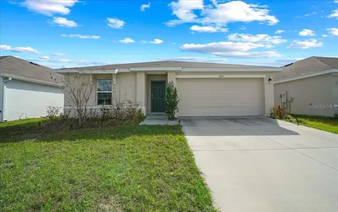 8471 Clearway Drive Wildwood FL 34785