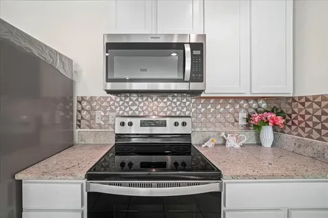 8471 Clearway Drive Wildwood FL 34785