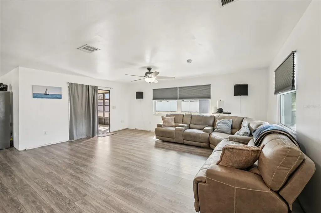 8635 Chesebro Avenue North Port FL 34287