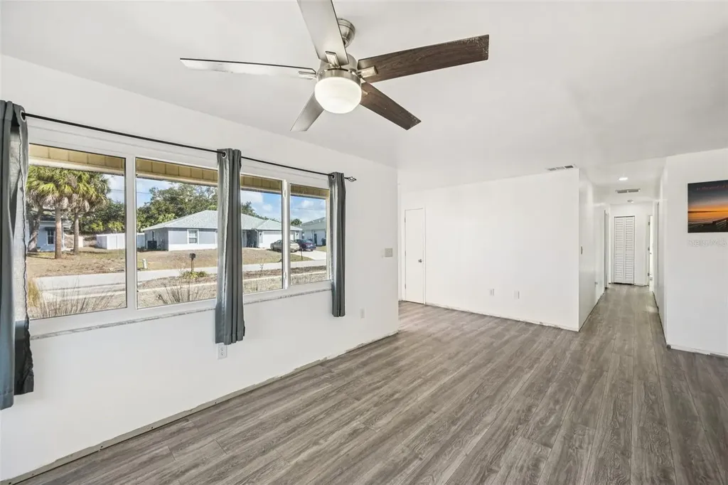 8635 Chesebro Avenue North Port FL 34287
