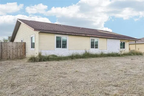 8635 Chesebro Avenue North Port FL 34287