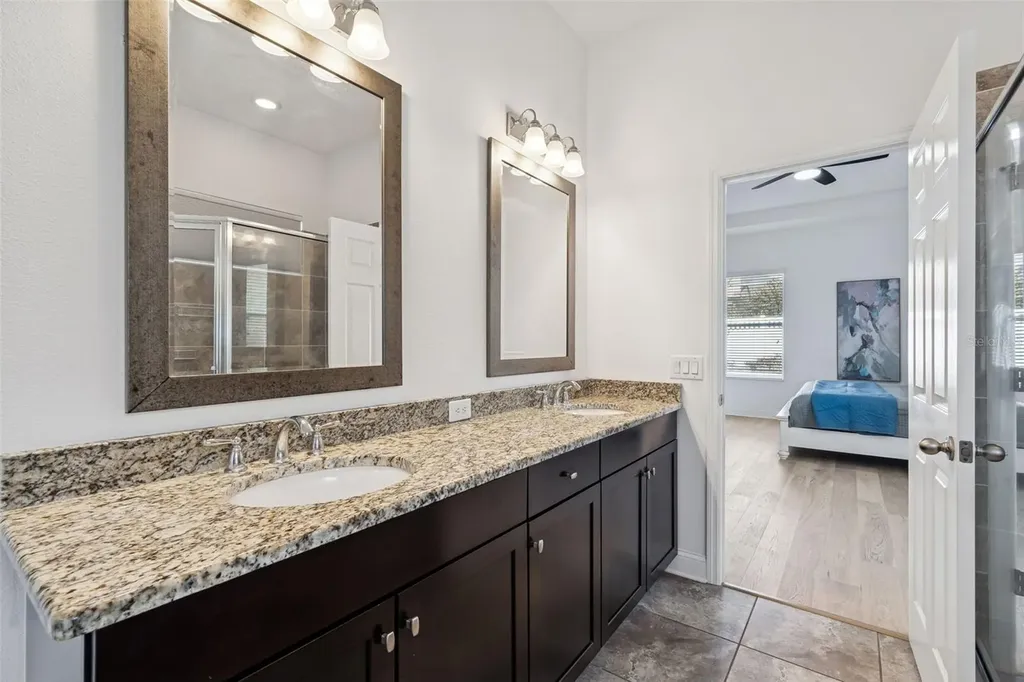 32613 Summerglade Drive Wesley Chapel FL 33545