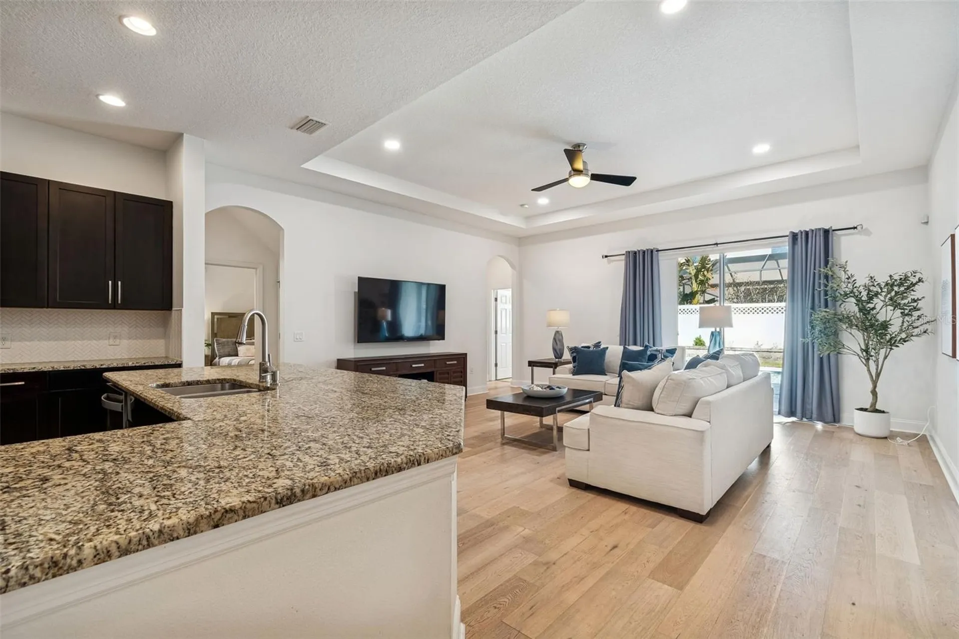 32613 Summerglade Drive Wesley Chapel FL 33545