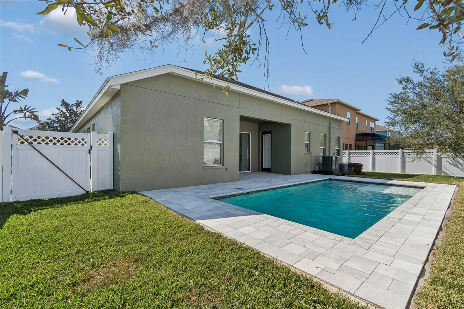 32613 Summerglade Drive Wesley Chapel FL 33545