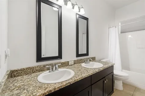 32613 Summerglade Drive Wesley Chapel FL 33545