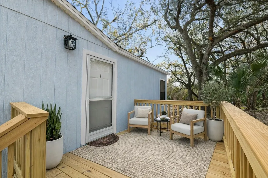 370 Cameron Street Mulberry FL 33860