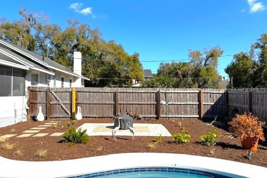 1245 N Alexander Street Mount Dora FL 32757