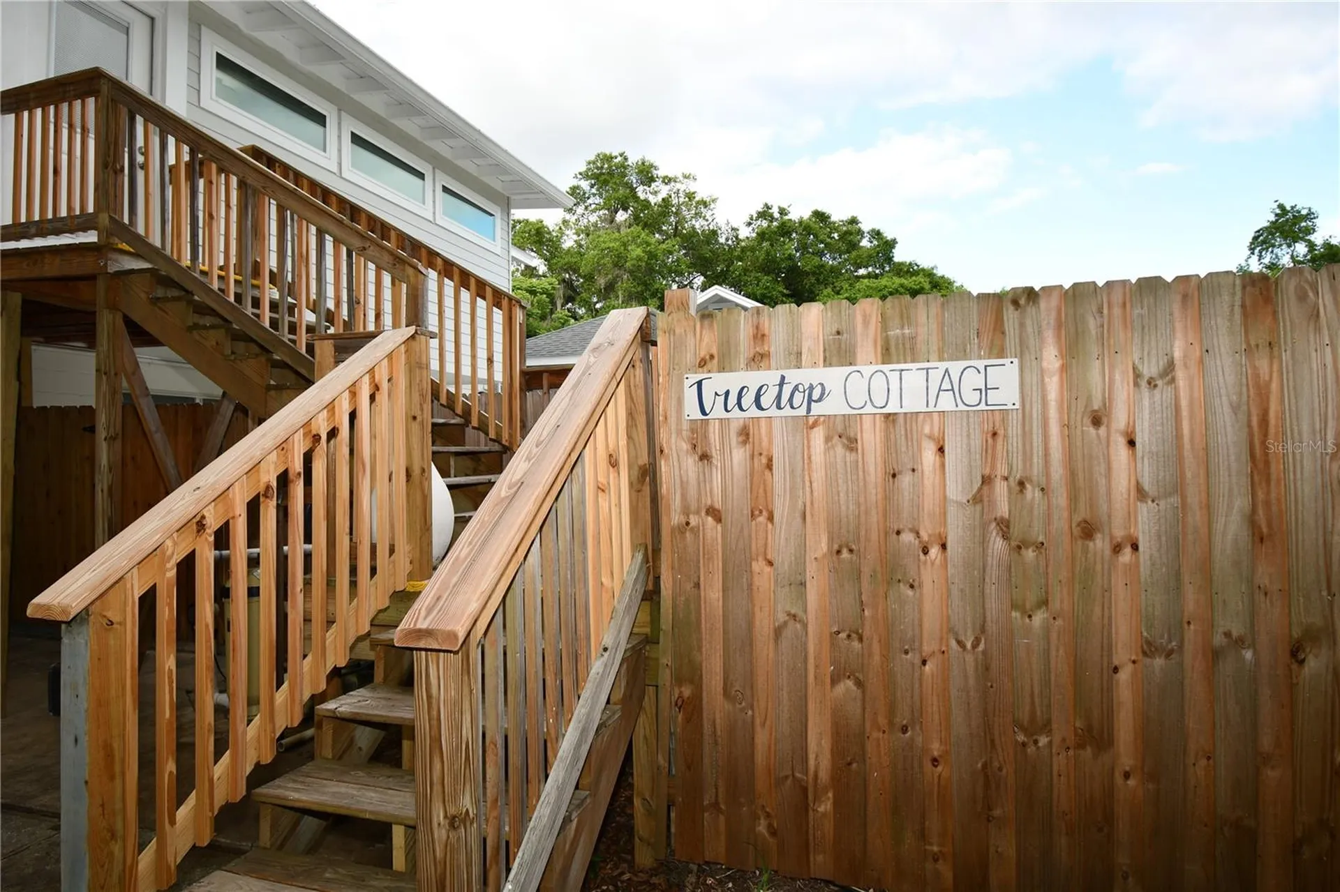 1245 N Alexander Street Mount Dora FL 32757