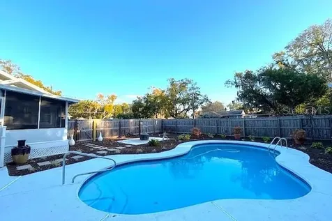 1245 N Alexander Street Mount Dora FL 32757