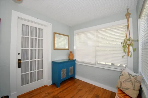 1245 N Alexander Street Mount Dora FL 32757