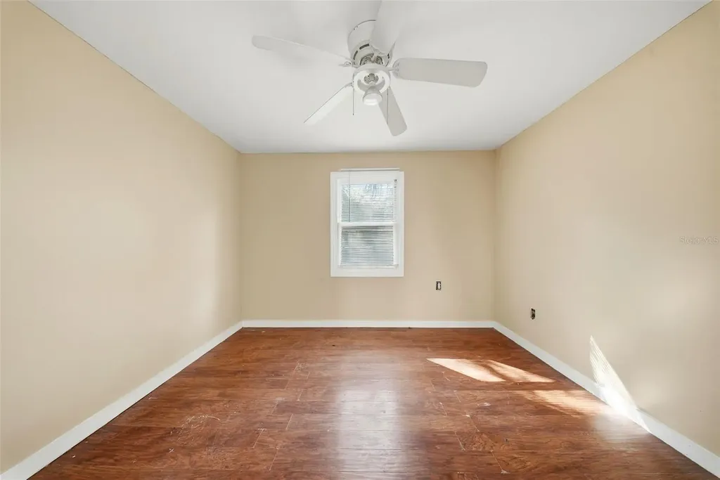 514 E Morgan Street Tarpon Springs FL 34689