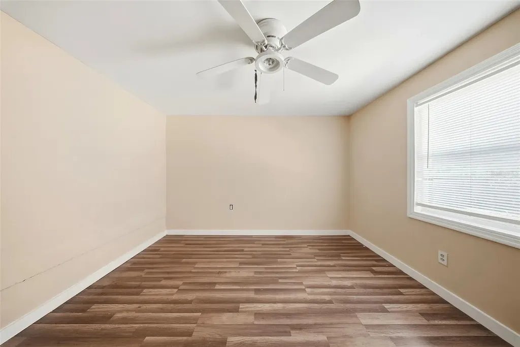 514 E Morgan Street Tarpon Springs FL 34689