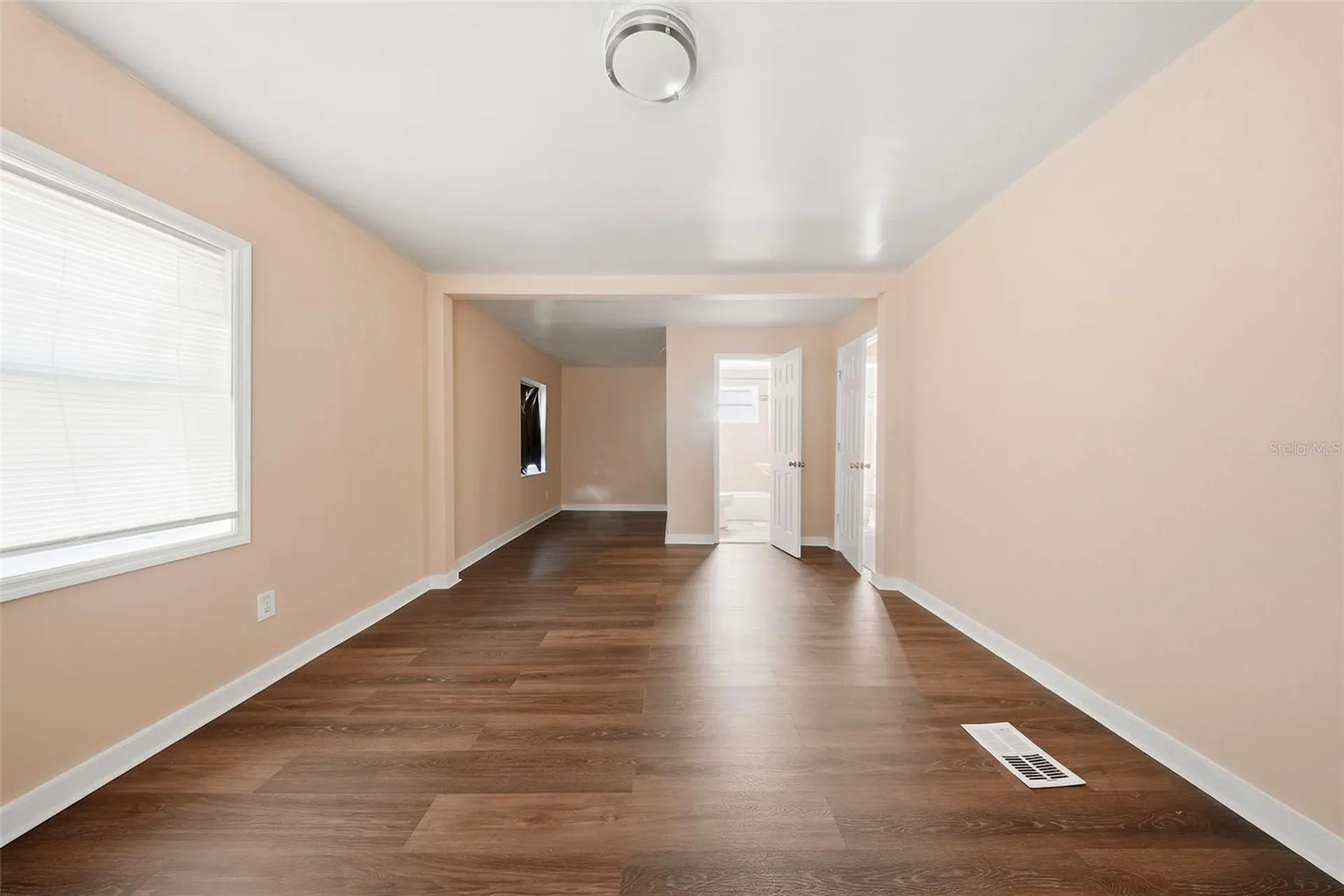 514 E Morgan Street Tarpon Springs FL 34689
