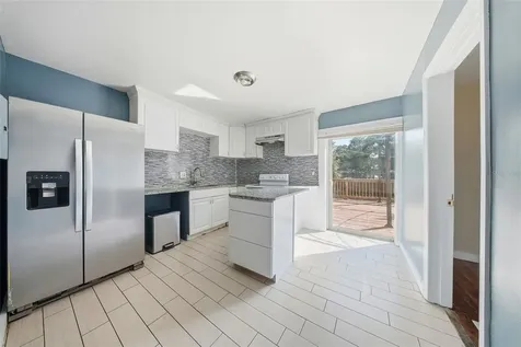 514 E Morgan Street Tarpon Springs FL 34689