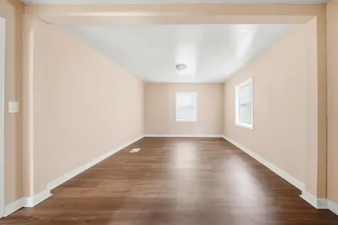 514 E Morgan Street Tarpon Springs FL 34689
