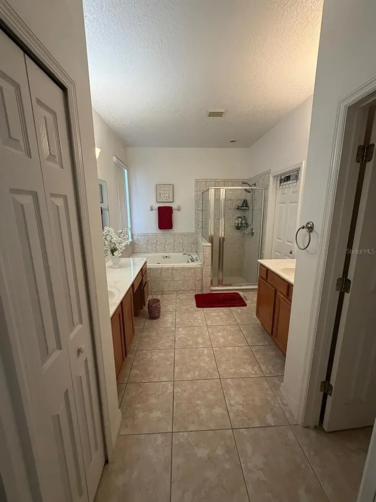 430 Merlot Drive Ocoee FL 34761